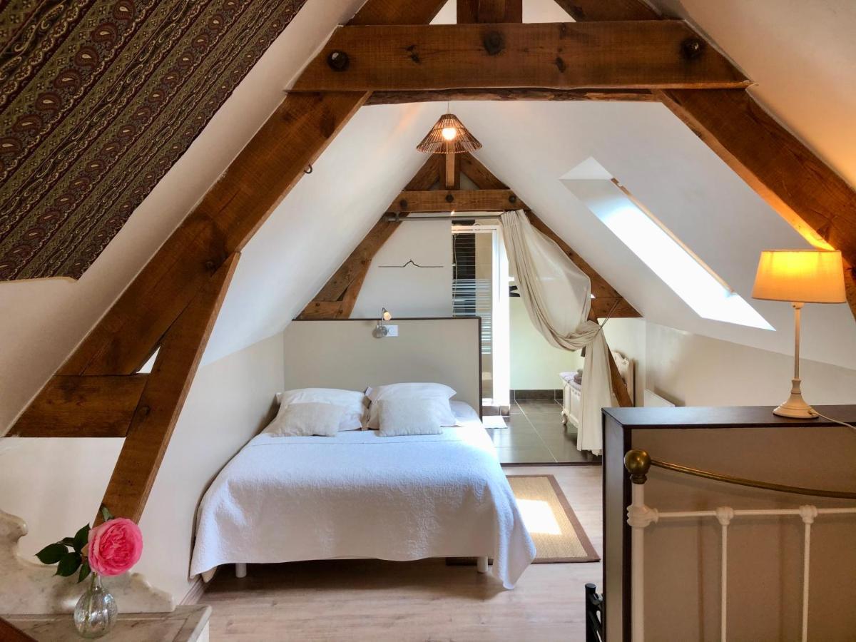 Bed and Breakfast Le Grenier Du Jardin Pontorson Exterior foto