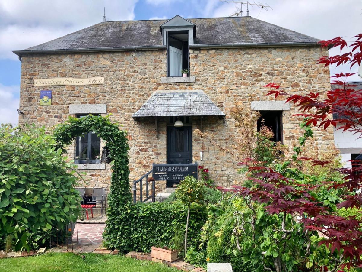 Bed and Breakfast Le Grenier Du Jardin Pontorson Exterior foto
